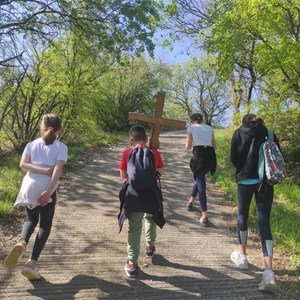 Dječji križni put OŠ Ivane Brlić-Mažuranić